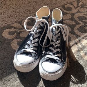 Black high top converse